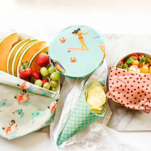 Emballage alimentaire reutilisable en cire d abeille | Conservation ecologique et fraicheur longue duree – Verdyo_
"Emballage alimentaire réutilisable en cire d’abeille"
"Alternative écologique au film plastique"
"Produits zéro déchet cuisine"
"Conservation alimentaire naturelle"
"Film alimentaire biodégradable"
"Cire d’abeille pour aliments"
"Accessoires cuisine durables"
"Solutions anti-gaspillage alimentaire"
"Emballage écologique pour repas"
"Cadeau idéal pour amateurs de zéro déchet"