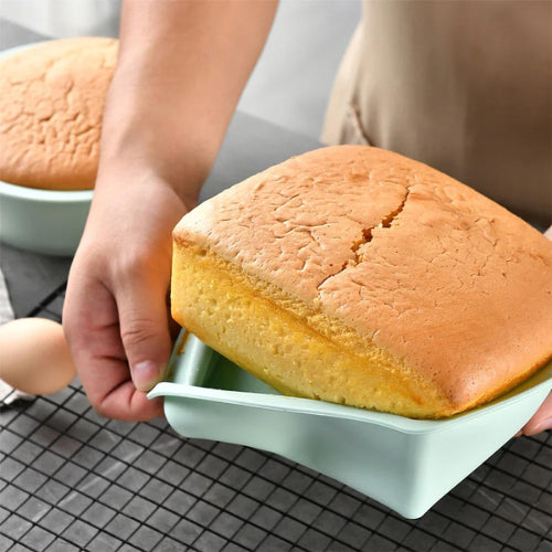 Plaque_a_gateaux_carree_en_silicone_Poign_es_anti-derapantes_facile_a_manipuler_-_Verdyo_
"Plaque à gâteaux carrée en silicone"
"Accessoires pâtisserie durables"
"Silicone alimentaire sans BPA"
"Plaque à gâteaux avec poignées anti-dérapantes"
"Produits écoresponsables pour cuisine"
"Plaque à gâteaux facile à manipuler"
"Alternative durable aux plaques en métal"
"Cadeau idéal pour amateurs de pâtisserie"
"Plaque à gâteaux résistante à la chaleur"
"Accessoires de cuisine polyvalents"