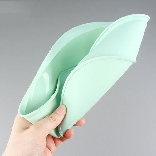 Plaque_a_gateaux_carree_en_silicone_Poign_es_anti-derapantes_facile_a_manipuler_-_Verdyo_
"Plaque à gâteaux carrée en silicone"
"Accessoires pâtisserie durables"
"Silicone alimentaire sans BPA"
"Plaque à gâteaux avec poignées anti-dérapantes"
"Produits écoresponsables pour cuisine"
"Plaque à gâteaux facile à manipuler"
"Alternative durable aux plaques en métal"
"Cadeau idéal pour amateurs de pâtisserie"
"Plaque à gâteaux résistante à la chaleur"
"Accessoires de cuisine polyvalents"