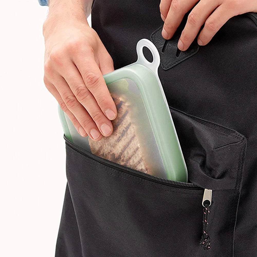 Porte-sandwichs en silicone | Reutilisable, etanche et facile a nettoyer - Verdyo_
"Porte-sandwichs en silicone"
"Accessoires cuisine durables et étanches"
"Produits zéro déchet pour transport alimentaire"
"Silicone alimentaire sans BPA"
"Alternative écologique aux sacs plastiques"
"Porte-sandwichs réutilisable et facile à nettoyer"
"Conservation alimentaire pratique"
"Solutions anti-gaspillage alimentaire"
"Cadeau idéal pour amateurs de déjeuners nomades"
"Transport de sandwichs sans fuite"