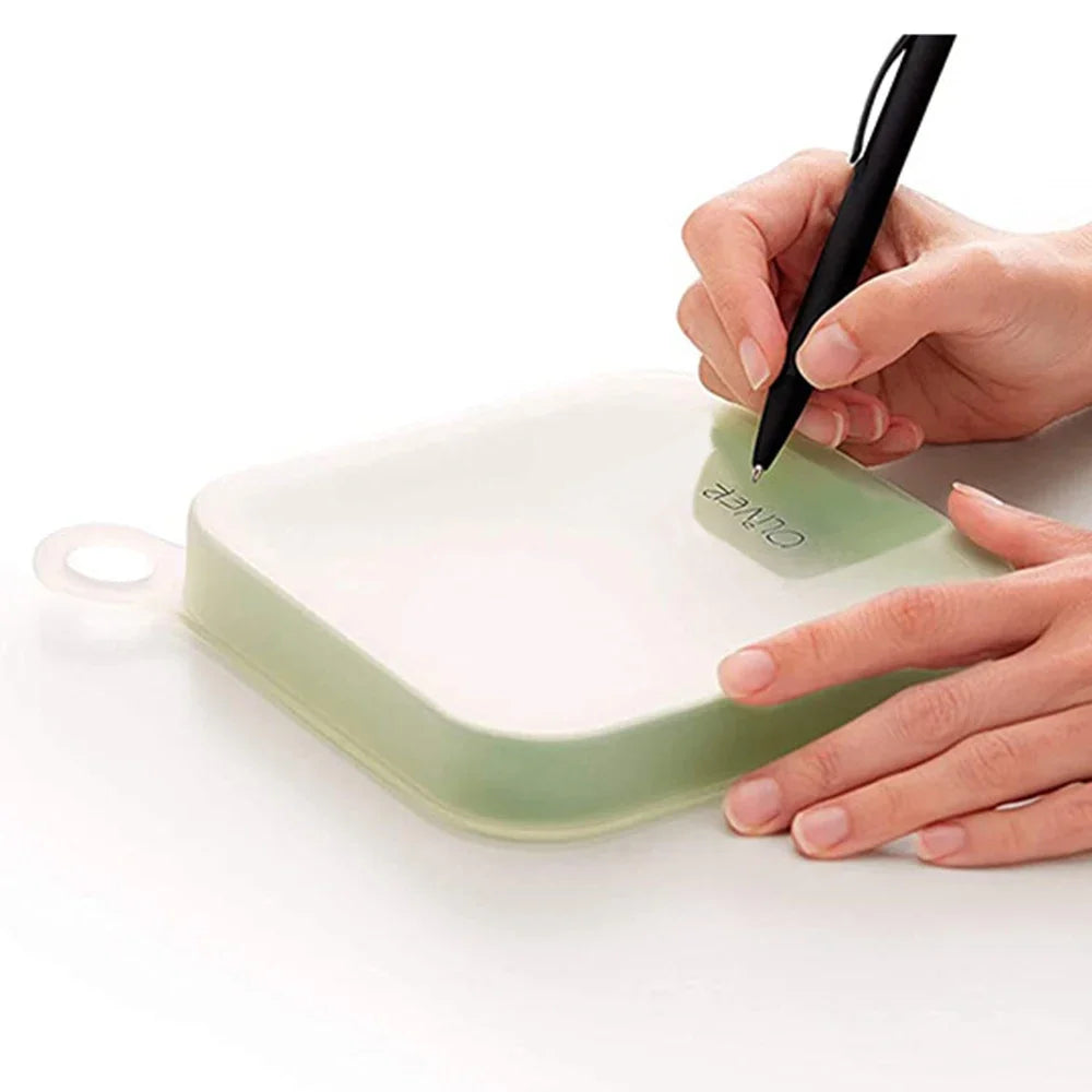 Porte-sandwichs en silicone | Reutilisable, etanche et facile a nettoyer - Verdyo_
"Porte-sandwichs en silicone"
"Accessoires cuisine durables et étanches"
"Produits zéro déchet pour transport alimentaire"
"Silicone alimentaire sans BPA"
"Alternative écologique aux sacs plastiques"
"Porte-sandwichs réutilisable et facile à nettoyer"
"Conservation alimentaire pratique"
"Solutions anti-gaspillage alimentaire"
"Cadeau idéal pour amateurs de déjeuners nomades"
"Transport de sandwichs sans fuite"