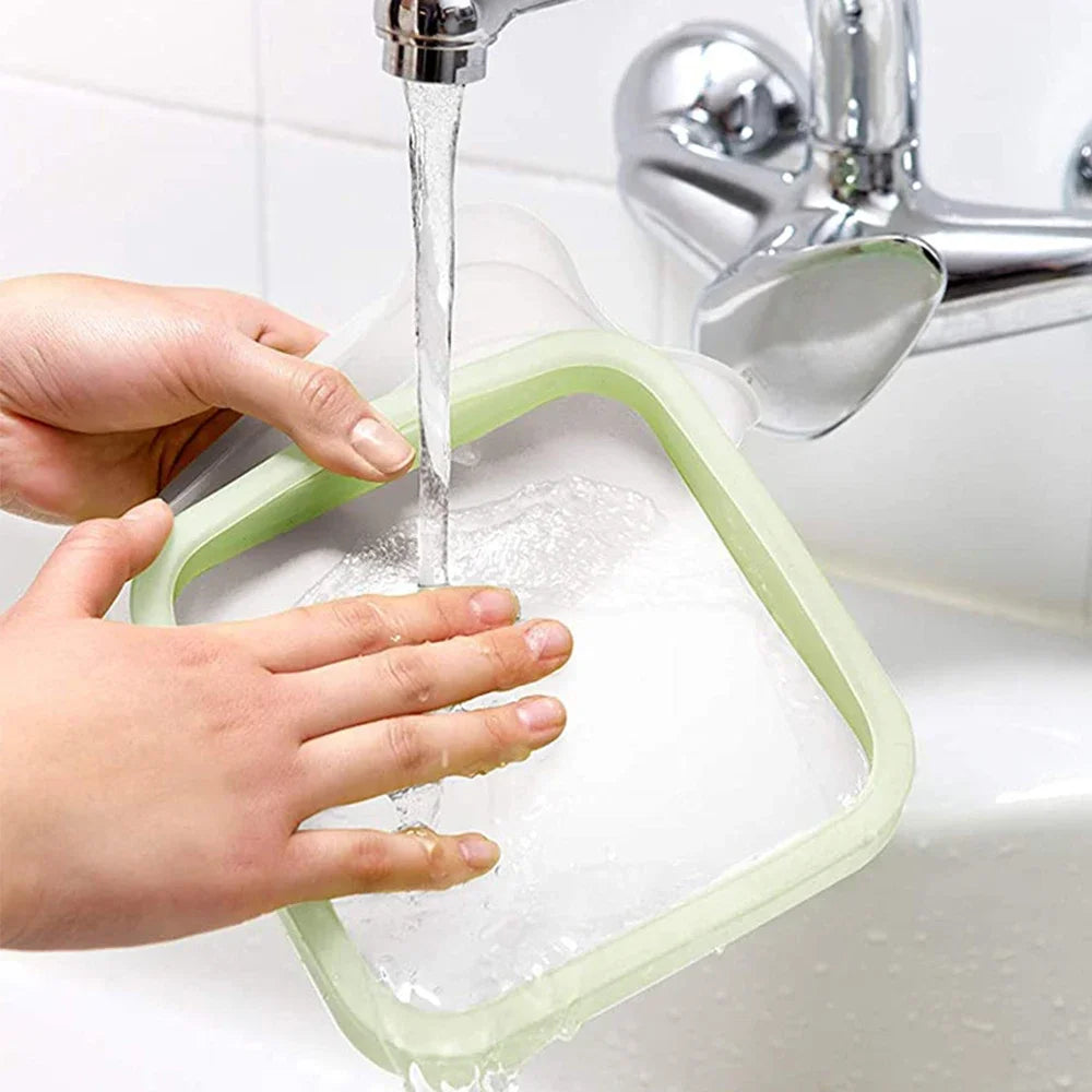Porte-sandwichs en silicone | Reutilisable, etanche et facile a nettoyer - Verdyo_
"Porte-sandwichs en silicone"
"Accessoires cuisine durables et étanches"
"Produits zéro déchet pour transport alimentaire"
"Silicone alimentaire sans BPA"
"Alternative écologique aux sacs plastiques"
"Porte-sandwichs réutilisable et facile à nettoyer"
"Conservation alimentaire pratique"
"Solutions anti-gaspillage alimentaire"
"Cadeau idéal pour amateurs de déjeuners nomades"
"Transport de sandwichs sans fuite"