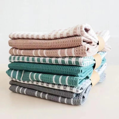 Torchon de cuisine 100% coton | Doux et absorbant, plusieurs couleurs au choix - Verdyo_
"Torchon de cuisine 100% coton"
"Accessoires cuisine durables et absorbants"
"Produits écoresponsables pour nettoyage"
"Torchon doux et résistant"
"Coton naturel pour torchons"
"Alternative écologique aux essuie-tout jetables"
"Torchon de cuisine plusieurs couleurs"
"Cadeau idéal pour amateurs de cuisine"
"Torchon absorbant et facile d’entretien"
"Solutions zéro déchet pour cuisine"