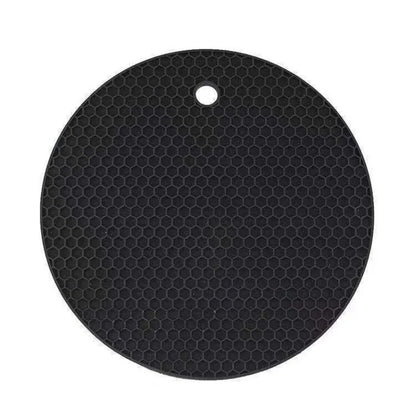 Dessous de plat en silicone | Antiderapant, resistant a la chaleur, coloris varies - Verdyo_"Dessous de plat en silicone"
"Accessoires table antidérapants"
"Produits résistants à la chaleur"
"Dessous de plat durables"
"Silicone alimentaire pour table"
"Protection de surface élégante"
"Accessoires cuisine design"
"Cadeau idéal pour amateurs de décoration"
"Dessous de plat colorés"
"Solutions pratiques pour table"