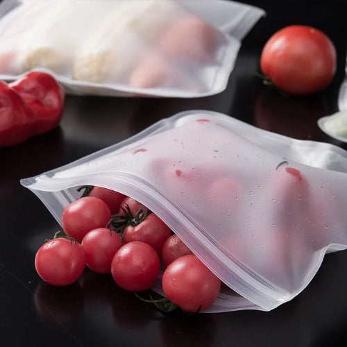 Sacs_de_stockage_alimentaire_reutilisables_en_silicone_Hermetiques_resistants_au_congelateur_-_Verdyo_
"Clips à sacs alimentaires en acier inoxydable"
"Fermeture hermétique réutilisable"
"Accessoires cuisine durables"
"Produits zéro déchet cuisine"
"Clips sacs alimentaires écologiques"
"Attaches réutilisables pour sacs"
"Solutions anti-gaspillage alimentaire"
"Clips acier inoxydable sans BPA"
"Cadeau idéal pour amateurs de cuisine"
"Clips alimentaires durables"